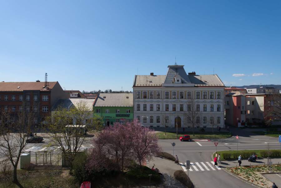 buildings opposite of the hotel